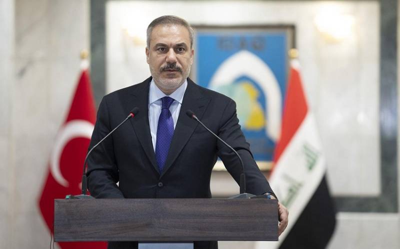 \"Türkiyə, Suriya və İraq terrorçuları birlikdə məhv etməlidir\" - Hakan Fidan