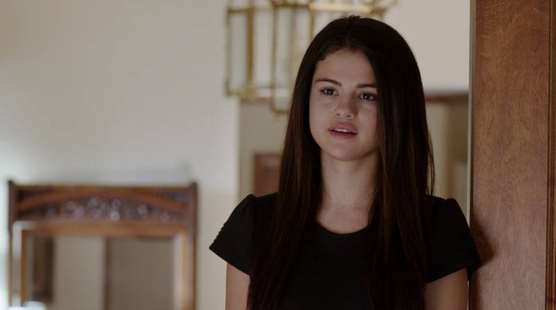 Selena Gomez Trampın bu qanununa görə ağladı - VİDEO