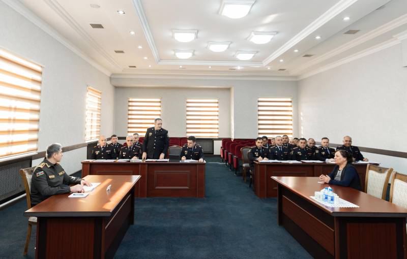 Vilayət Eyvazov vətəndaş qəbulu və sıra baxışı keçirdi - FOTOLAR