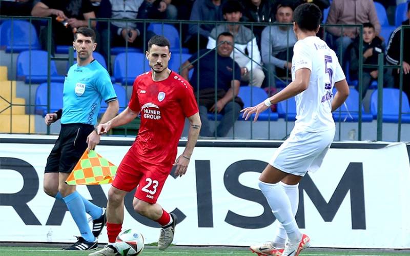 \"Sumqayıt” “Turan Tovuz”u məğlub etdi