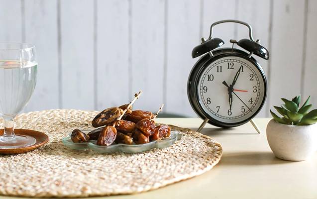 18-ci gününün duası - İmsak və iftar vaxtı