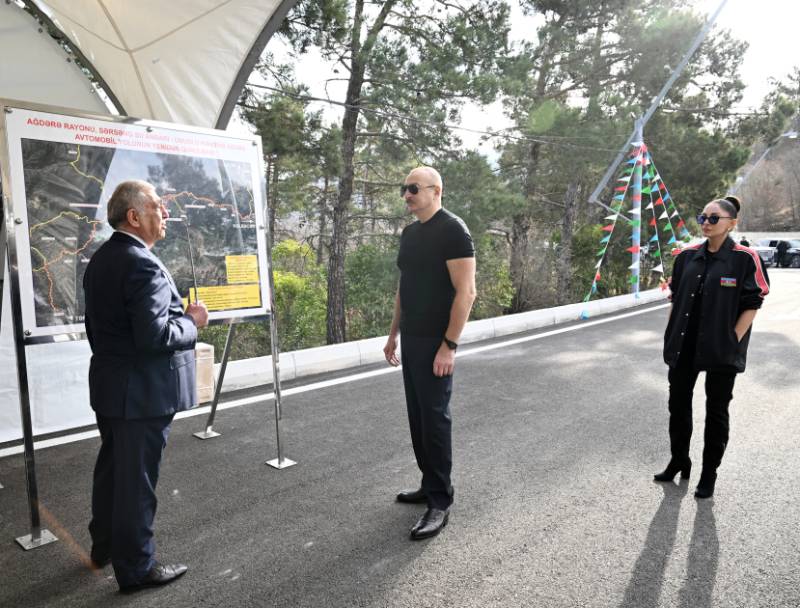 Prezidentlə xanımı avtomobil yolunun açılışında iştirak etdi - YENİLƏNİB