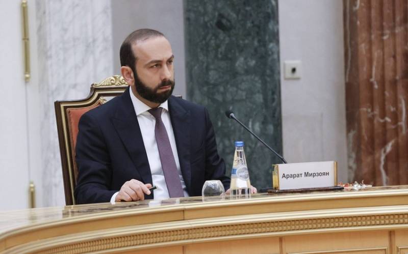 \"Ermənistan Azərbaycanla dialoqu davam etdirməyə hazırdır\" - Mirzoyan
