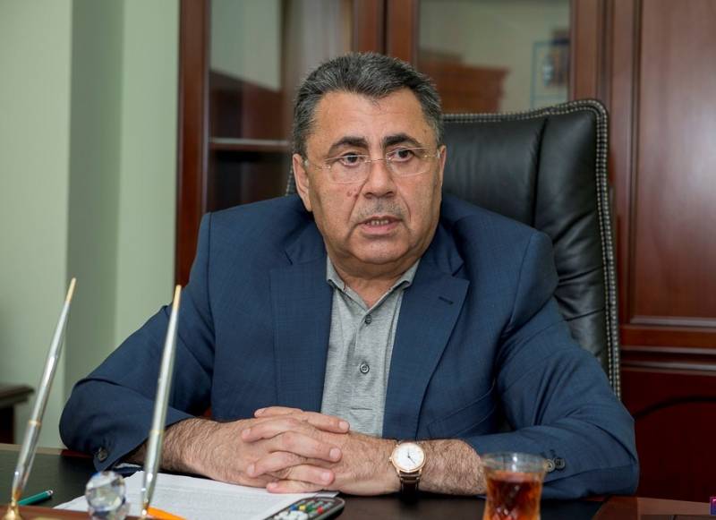 \"Şeyxə görə məni niyə narahat edirsiz?\" Paşazadədən sərt açıqlama