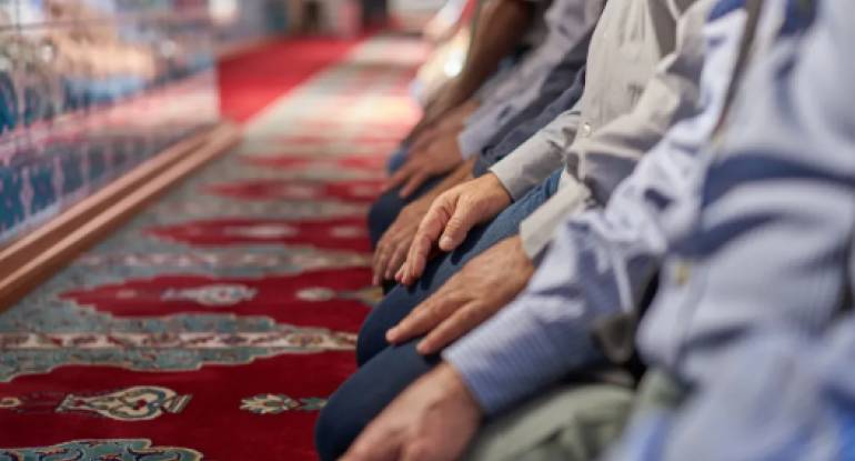 Bayram namazı qılındı