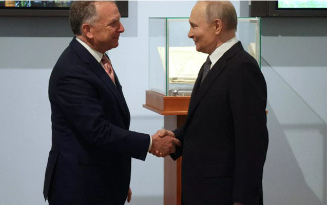 Putin Trampın nümayəndəsi ilə görüşdü