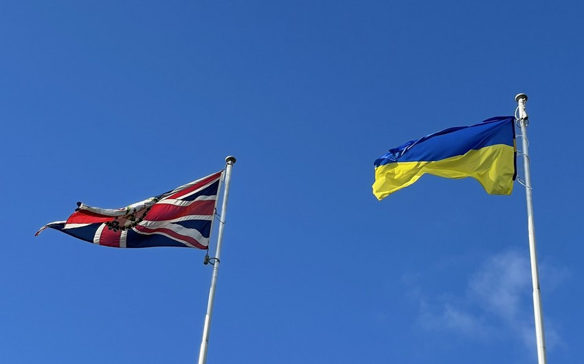 Ukrayna Britaniyadan təxminən 1 milyard dollar aldı