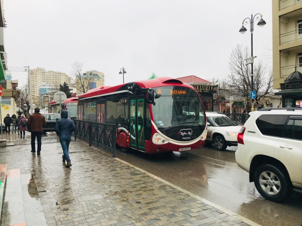 Bakıda 92 marşrut üzrə avtobuslar gecikir - RƏSMİ