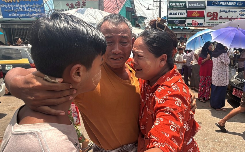 Myanmada Yeni İllə əlaqədar 4 893 məhbus azad edildi
