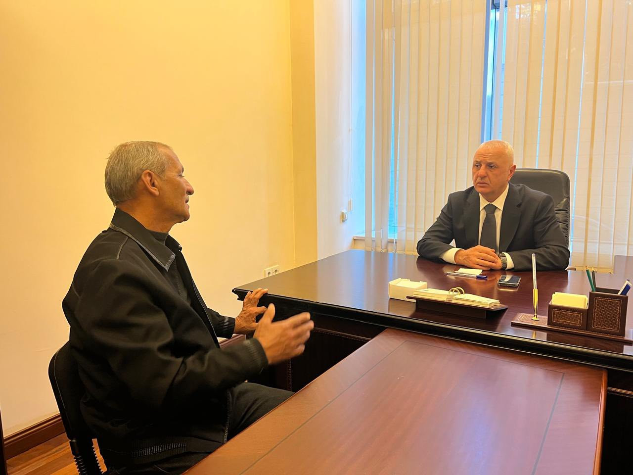 Ülvi Quliyev vətəndaşları qəbul etdi - FOTO