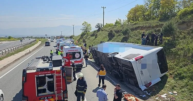 Sərnişin avtobusu aşdı -&nbsp;1 ölü, 2 yaralı