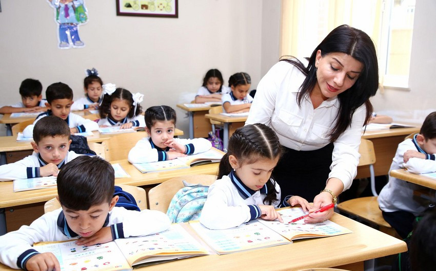 İş yerini dəyişdirmək istəyən müəllimlərin NƏZƏRİNƏ!