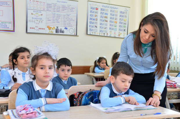 Müəllimlərin attestasiya nəticələrinə uyğun təlimlər başlayır