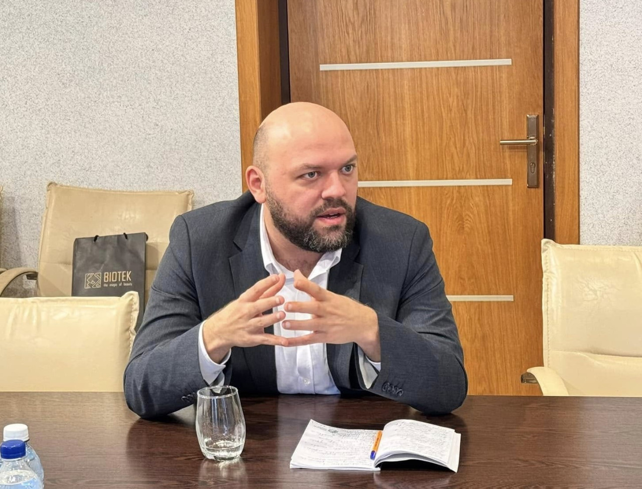 \"Media subyektləri sosial mediada aktivliyini artırmalıdır\" - Hacıbəy Heydərli