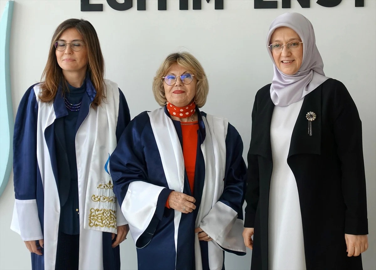 Yaşı təhsilə mane olmadı - 72 yaşında elmi dərəcə aldı