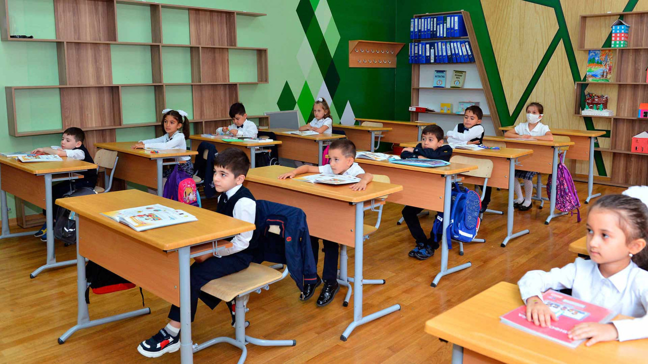Azərbaycan bölməsi üzrə məktəb və müəllim seçimi başladı - Sistem dondu