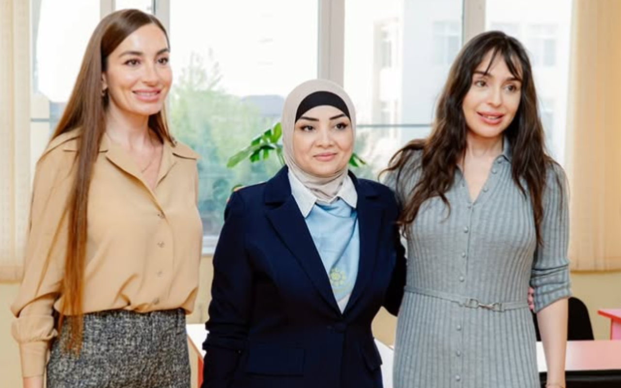 Arzu və Leyla Əliyevalar Sosial Reabilitasiya Müəssisəsində - FOTOLAR