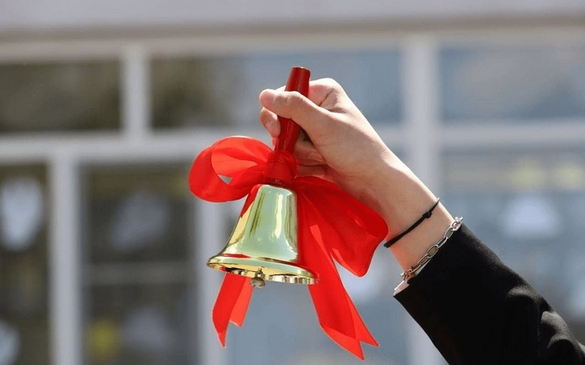 \"Son zəng\" geyimi ilə bağlı Agentlikdən xəbərdarlıq