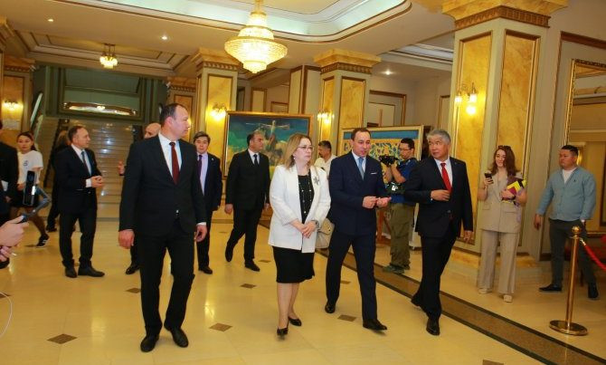 ADMİU beynəlxalq festivalda uğurla təmsil olundu – FOTOLAR