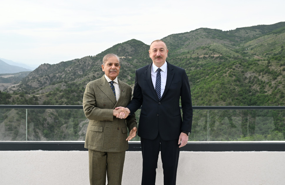 \"Yaşasın Pakistan-Azərbaycan dostluğu!\" - Şahbaz Şərif