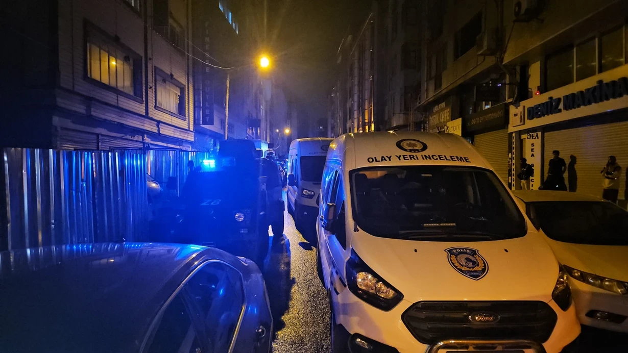 Əyləncə mərkəzinə hücum edildi - Yaralananlar var