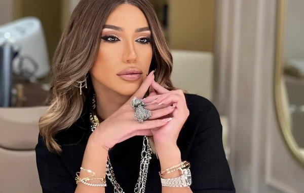 Xalq artisti Röya bayağı oxuyanları \"topa tutdu\" - VİDEO