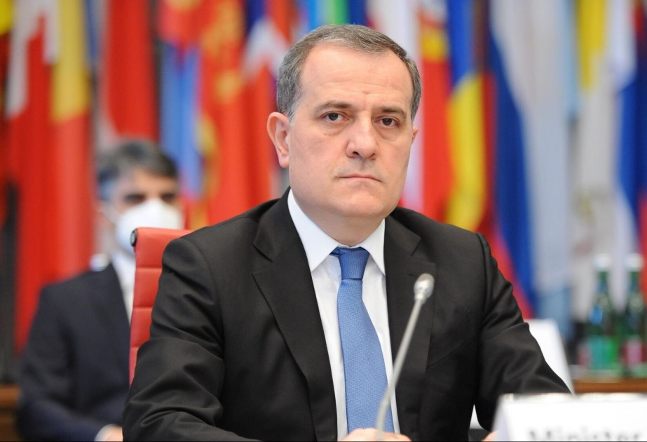 Ceyhun Bayramov Keniyaya rəsmi səfərə yollandı