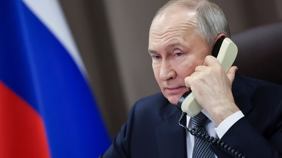 Tramp Putinlə danışdı