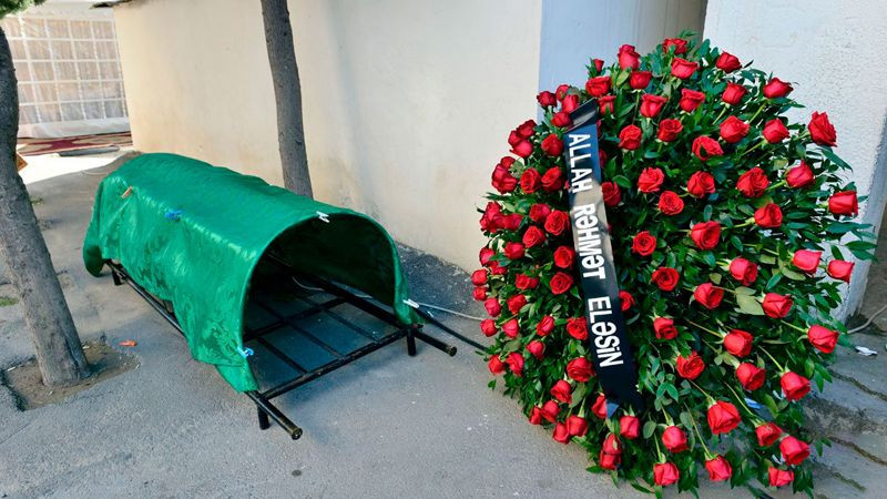 Azərbaycan ictimaiyyətinə AĞIR İTKİ - FOTO