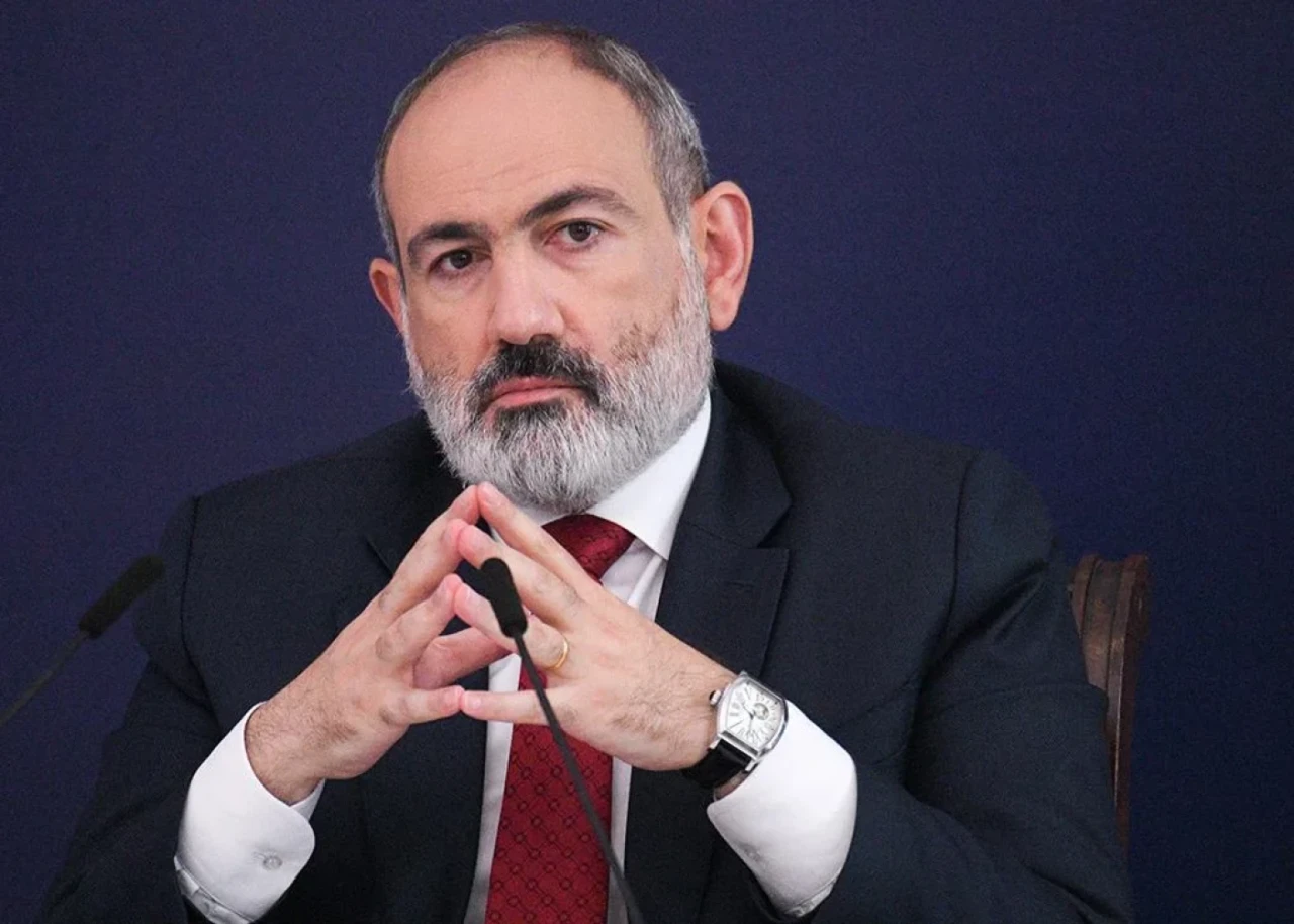 Paşinyan Azərbaycan xalqını təbrik etdi