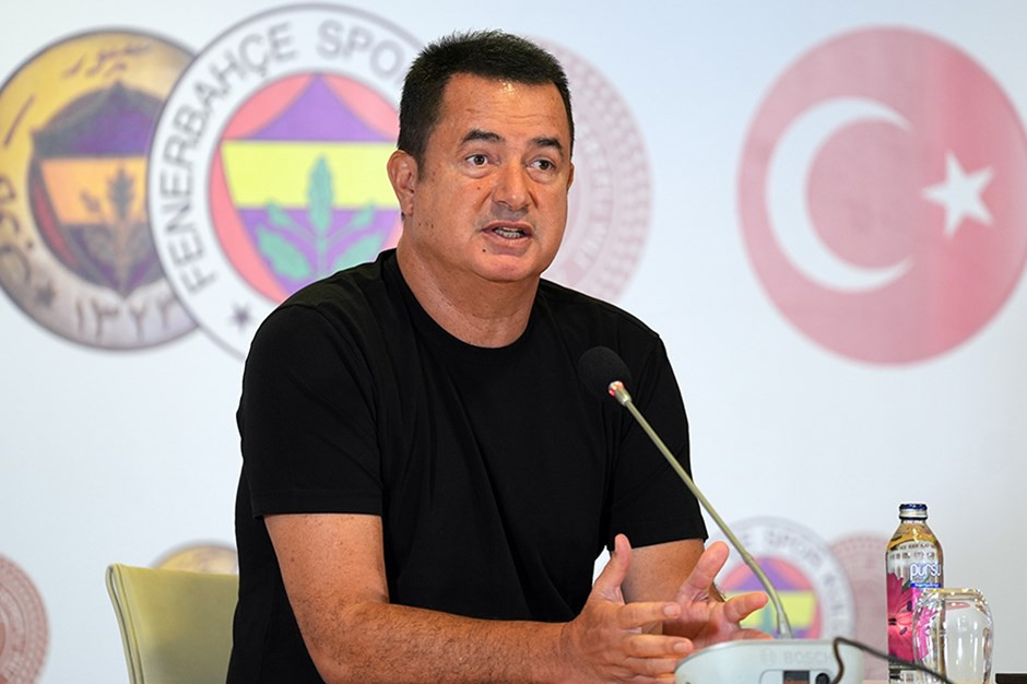 ŞOK! Acun Ilıcalı \"Fənərbağça\"dan istefa verdi