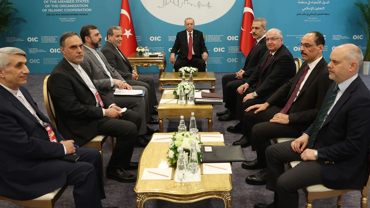 Ərdoğan İranın XİN rəhbəri ilə görüşdü&nbsp;