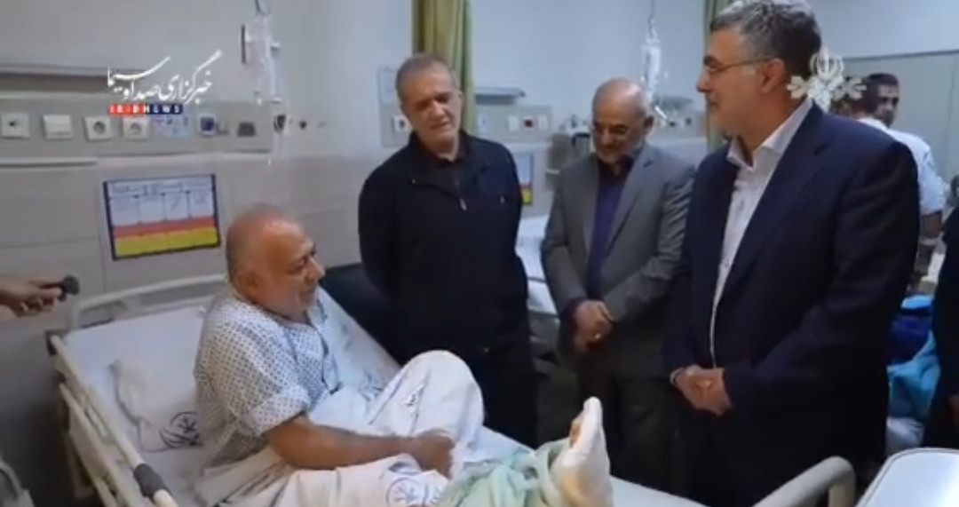 İran Prezidenti xəstəxanada - GÖRÜNTÜLƏR