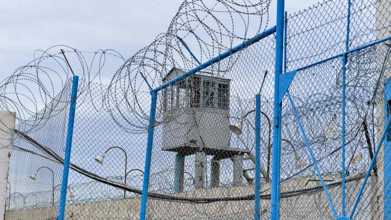 Sümüyün içindən heroin tapıldı – Təcridxanaya keçirmək istədilər
