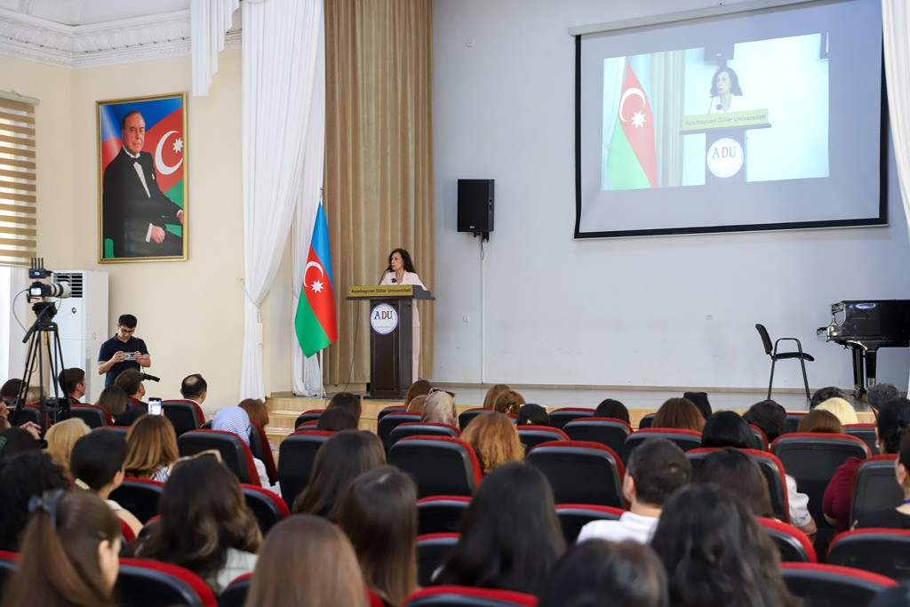 ADU “Future of Learning” forumuna ev sahibliyi etdi - Fotolar