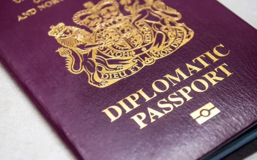 Bu şəxslərə də diplomatik pasport veriləcək - Prezident təsdiqlədi