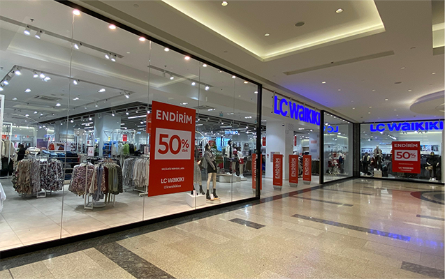 Yanğın “LC Waikiki”nin anbarında baş verməyib - YENİLƏNİB