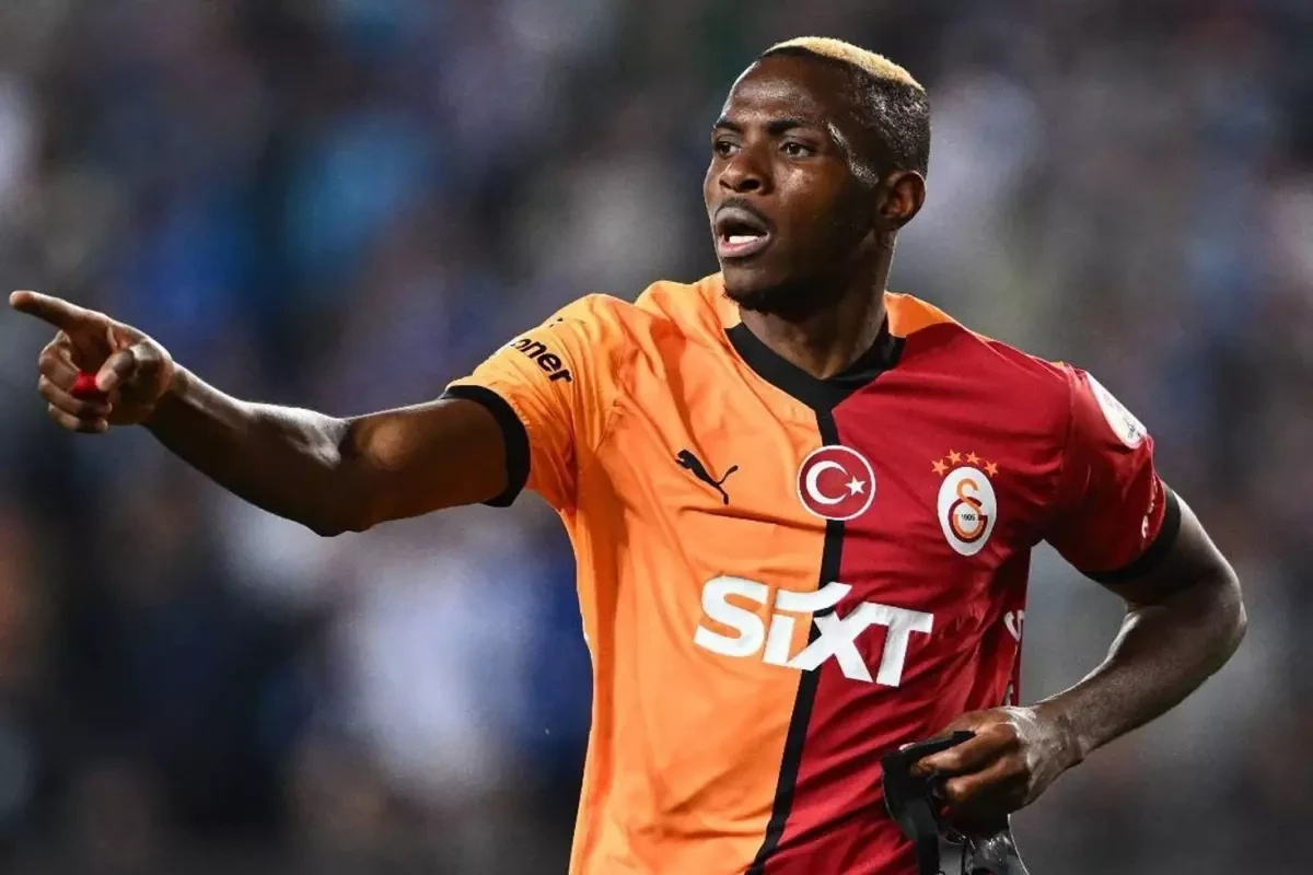 \"Napoli\"dən Osimhenə məzuniyyət - \"Qalatasaray\" Transferi Gözləyir