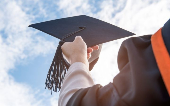 Azərbaycanda bu universitet illik təhsil haqqını ARTIRIR