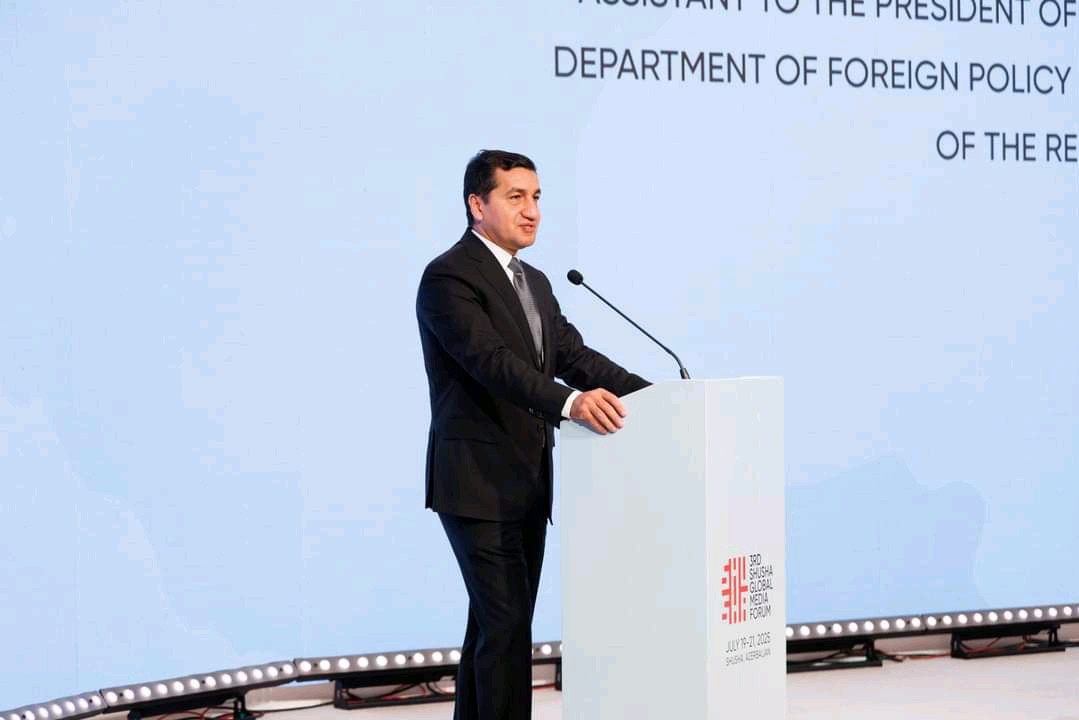 \"Media savadlılığı artırılmalıdır\" - Hikmət Hacıyev
