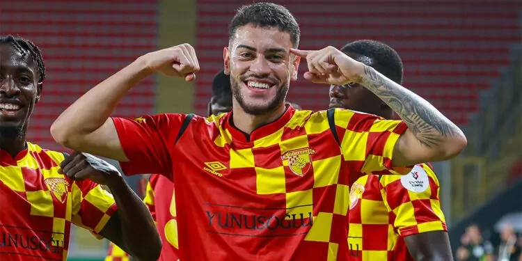 Türk futbolunda tarixi transfer