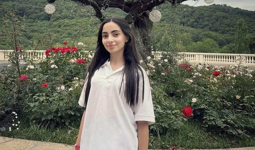 Eyni anda dünyanın 5 nüfuzlu universitetinə qəbul olan azərbaycanlı qız - FOTO
