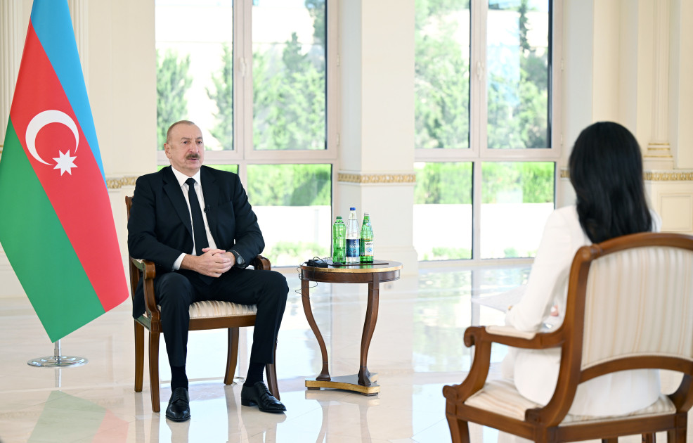 Prezident “Əl-Ərəbiyyə” telekanalına müsahibə verdi - Fotolar