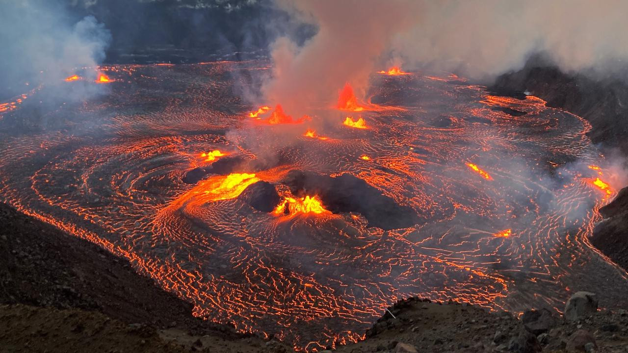 Kilauea vulkanında 32-ci püskürmə