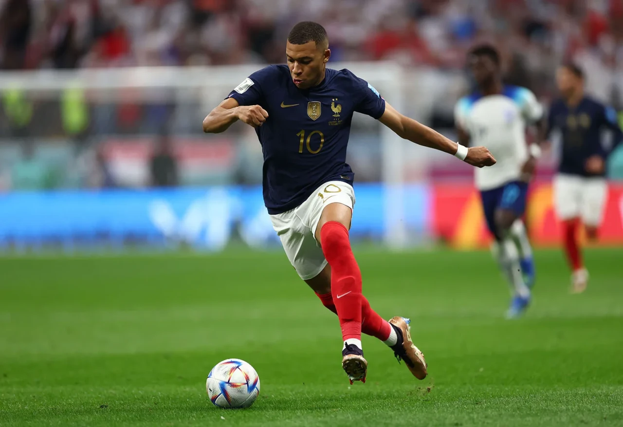 Mbappe Zidanı geridə qoydu