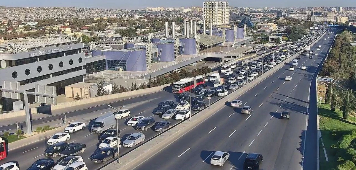 Bu küçələrdə sıxlıq var - SİYAHI