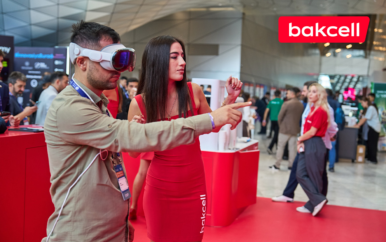 \"Bakcell” “INMerge” Sammitində ən son innovasiyalarla çıxış edir