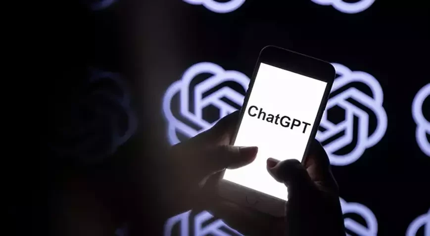 \"ChatGPT\"yə sual verdi - Dərhal həbs olundu