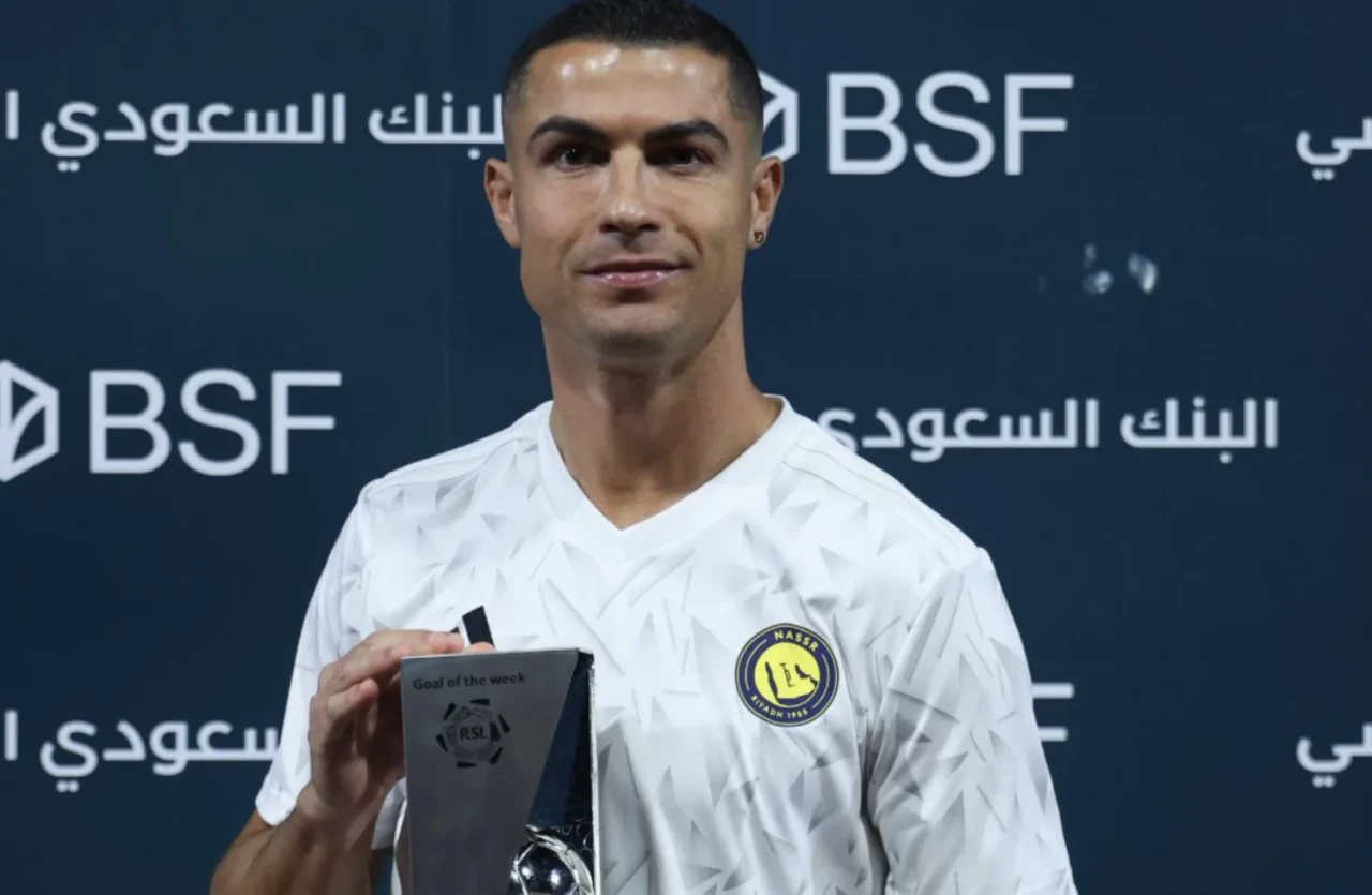 Ronaldo həftənin ən gözəl qolunu vurdu