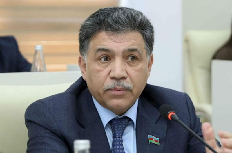 Deputatdan Kəramət Böyükçölün fikirlərini paylaşmasına reaksiya - “Telefonum qardaşım oğlunda olub”